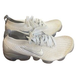 White and Grey Nike Flyknit Vapormax Women's Size 6 Tennis Shoes